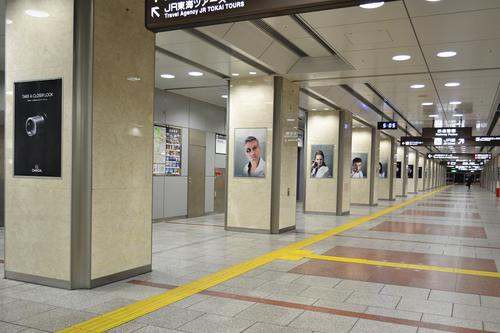 オメガ/JR名古屋駅で大型広告キャンペーン展開!_f0039351_2318251.jpg