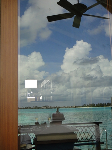 Shangri-La’s Villingili Maldives／インヴィラランチ_f0126272_193517.jpg