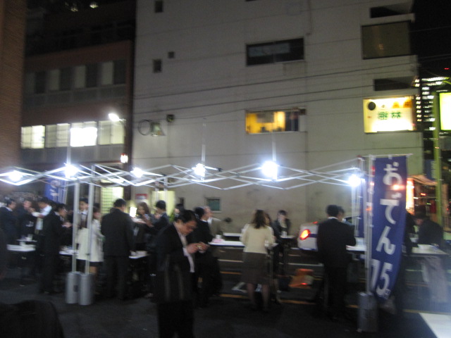 沢の鶴 1.5CUP 発売15周年記念おでんカー@西新橋_b0042308_1295340.jpg
