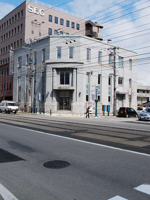 函館・百十三銀行本店(建築家・関根要太郎作品研究、その5)_f0142606_7284622.jpg