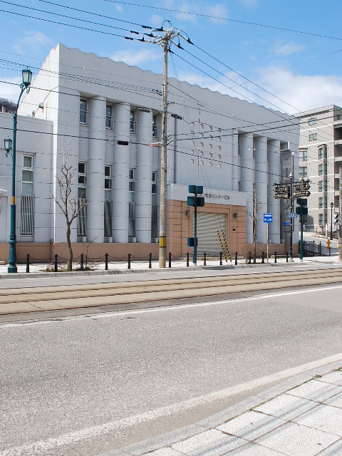 函館・百十三銀行本店(建築家・関根要太郎作品研究、その5)_f0142606_7784.jpg