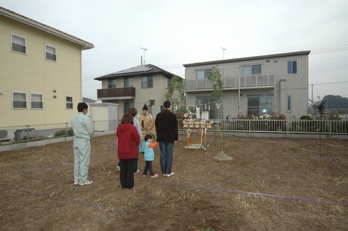祝!地鎮祭 ~阿見町~_a0059217_1805255.jpg