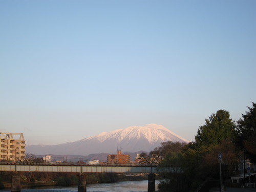 秋晴れの中、岩大に紅葉を見に_d0156438_916350.jpg