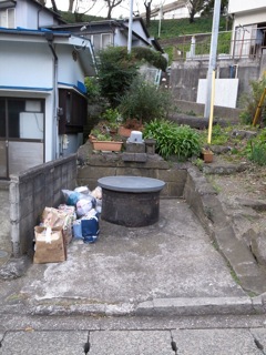 人の一生は重荷を負うて遠き道を行くがごとし。　  　急ぐべからず。　　　　　な〜〜んてね_d0057843_22414188.jpg