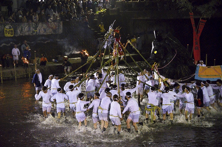 虫追い祭り ウキウキフォトパビリオン5 虫追い祭り ウキウキフォトパビリオン5