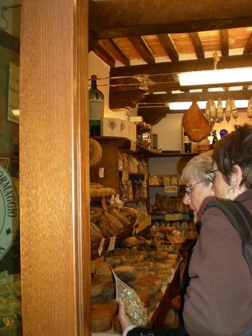 11月13日(土)トスカーナ、中世の街ピエンツァ⑩_f0060461_1211856.jpg