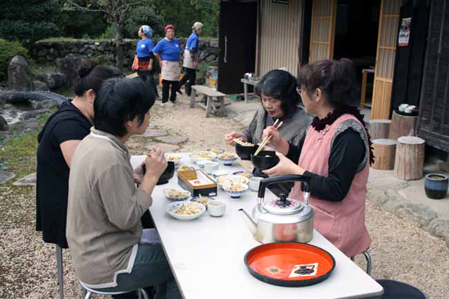 蕎麦屋さん_e0008820_9202540.jpg