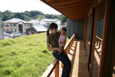 CREATIVE WORKS/家山通信_e0029115_1794599.jpg