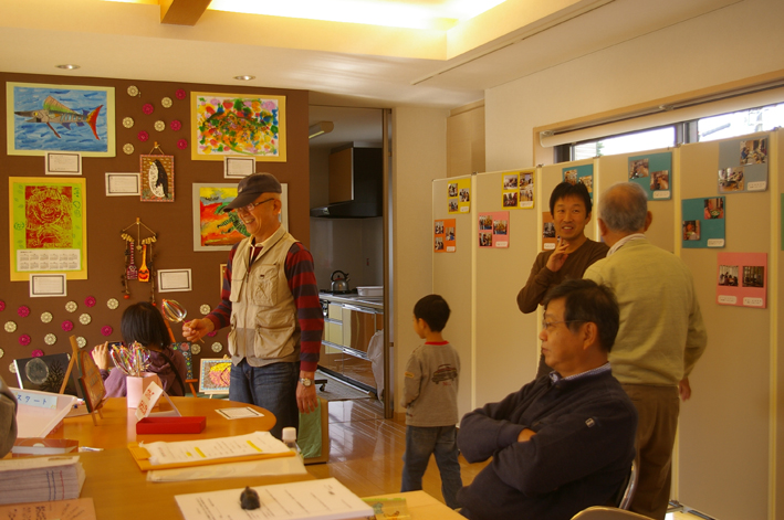 高野祭に北鎌倉まちづくり協議会の仲間が果物など出店_c0014967_21324543.jpg