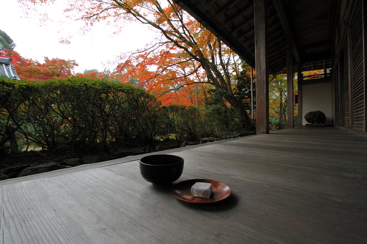 紅葉の高雄 ~西明寺~_e0051888_22563470.jpg