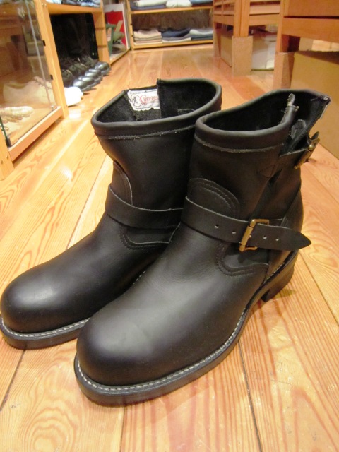 Used \"SHOES\" _f0191324_2404233.jpg