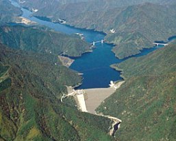 重い重い岐阜県の徳山ダム建設費負担-シツコク-_f0197754_18511718.jpg