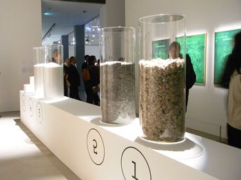 「REALITY LAB ― 再生・再創造」展_b0141474_0363999.jpg