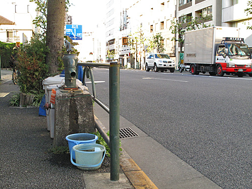 c0163001_01024.jpg