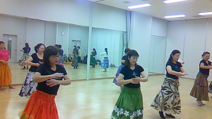 Hula Festa リハ　（3）_d0120609_1830025.jpg