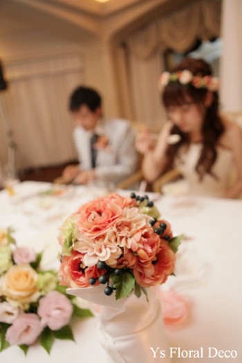 水の教会のおふたり 花冠とお揃いのブーケ_b0113510_23563765.jpg