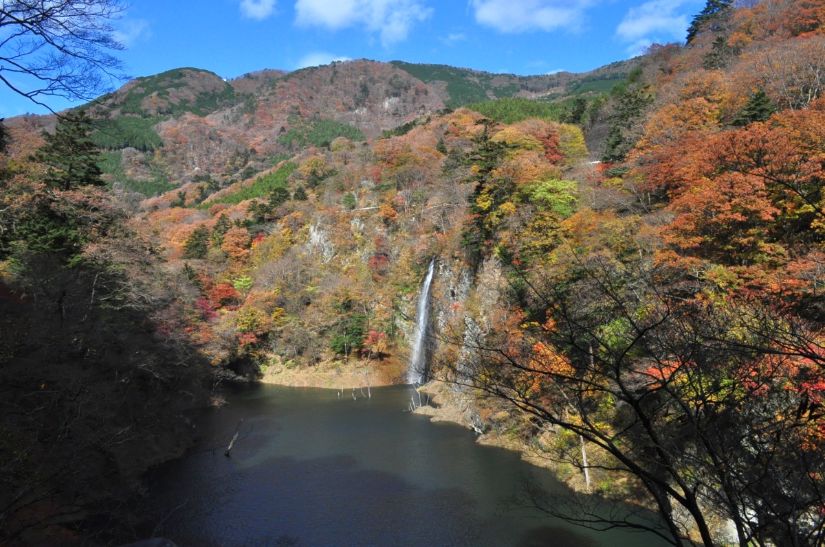 塩原の紅葉ドライブ_a0011690_1325861.jpg