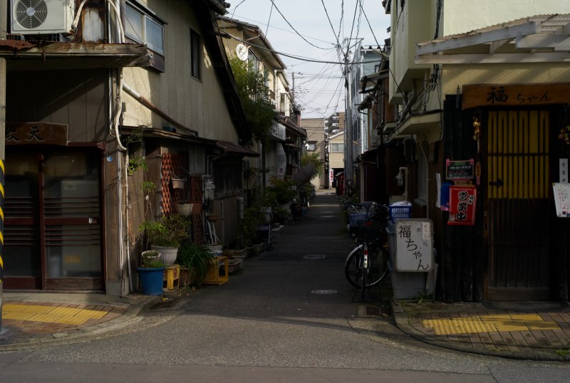 柾谷小路から下のほうへ_c0082800_2172114.jpg