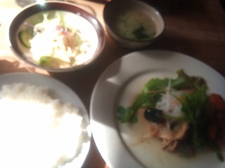 雨と日差しの合間に_b0209132_20121894.jpg