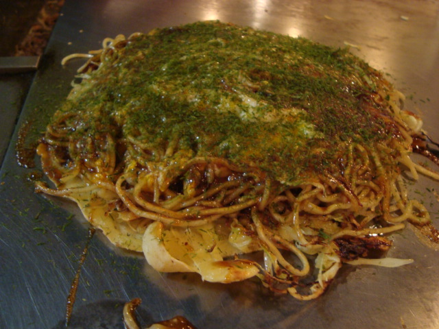 西荻窪「広島流お好み焼き カンラン」へ行く。_f0232060_23175823.jpg