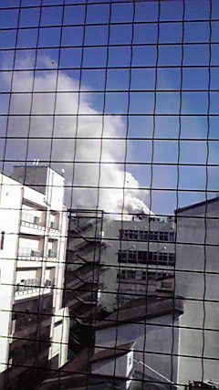 昨日、旧WITHビルで。_e0046190_10322030.jpg