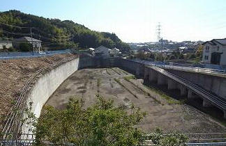 No4 :B-2号棟 村人募集中!2010.11月_c0038619_16235926.jpg