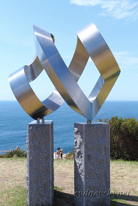 SCULPTURE BY THE SEA 2010_f0084337_19545190.jpg