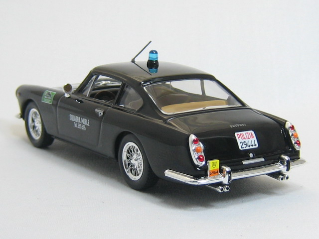 FERRARI 250 GT 2+2 POLIZIA　　1960_c0059103_158334.jpg