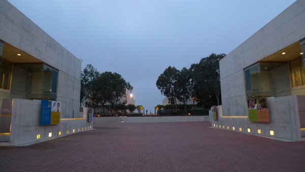ソーク研究所見学ツアー:All by design_d0028322_1801026.jpg
