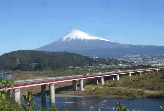 寸又峡渓谷散策!....SL列車にも...._b0137932_1048965.jpg