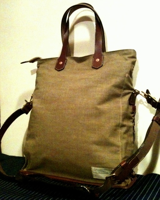 WALK ON SHOULDER TOTE BAG!!入荷しております!_c0144020_15986.jpg