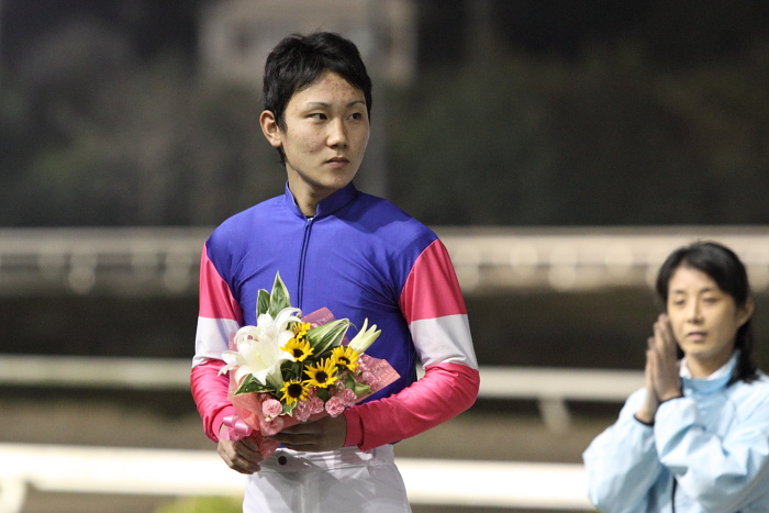 遠藤健太騎手の紹介式_a0077663_8372125.jpg