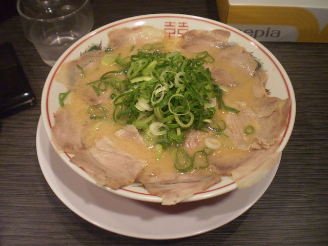 チャーシュー麺＠満月堂_a0117520_191658.jpg