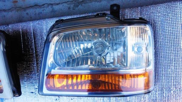 エブリー Da62w ヘッドライト加工 プロジェクタ埋込 Isojin ランド エブリー Da62w ヘッドライト加工 プロジェクタ埋込 Isojin ランド
