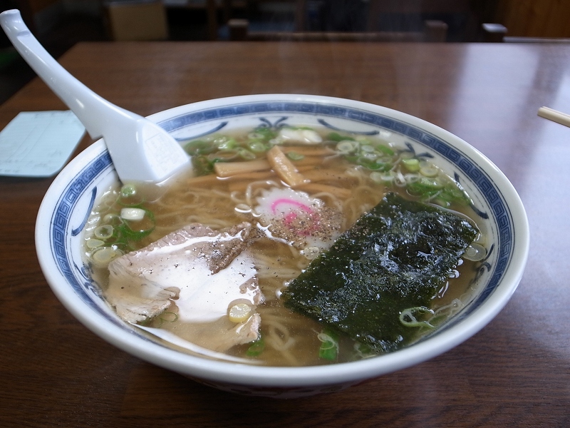 米沢ラーメン・志づ美_b0050305_2324742.jpg