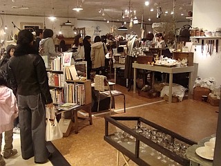 f0039933_2363721.jpg