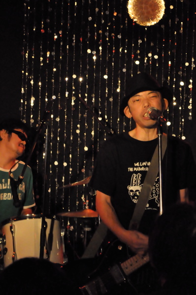 音楽を存分に -2010,11,21 京都　夜想。_e0125762_3205421.jpg