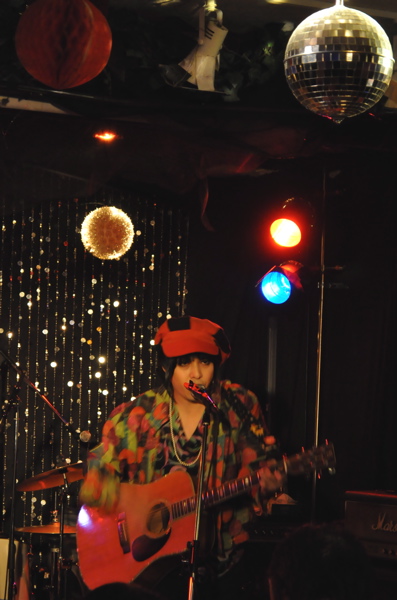 音楽を存分に -2010,11,21 京都　夜想。_e0125762_3258.jpg