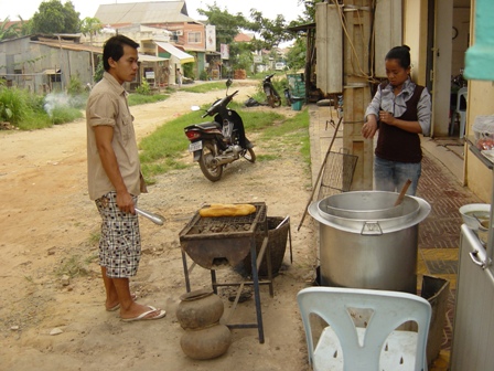 カンボジアの朝食_a0072582_20411122.jpg