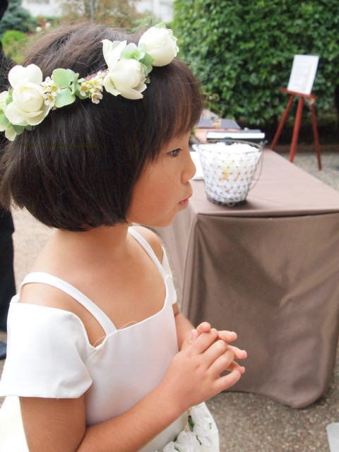 ガールクラウン フラワーガールのための花冠 山手西洋館様へ 一会 ウエディングの花