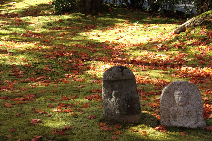 嵯峨野路　Ⅱ　　化野念仏寺_a0046000_1659282.jpg