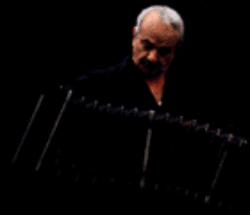f0234728_18424353.gif