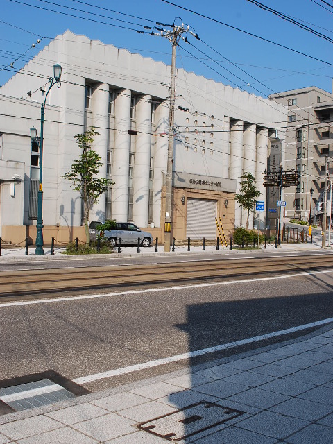 函館・百十三銀行本店(建築家・関根要太郎作品研究、その7)_f0142606_19182682.jpg