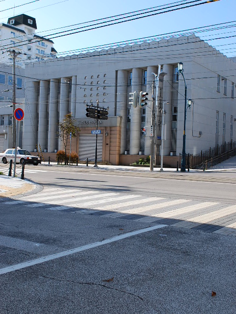 函館・百十三銀行本店(建築家・関根要太郎作品研究、その7)_f0142606_19304445.jpg