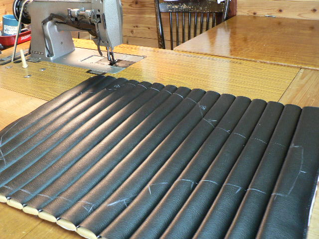 Tuck Roll Mitsunaga Autointerior Design