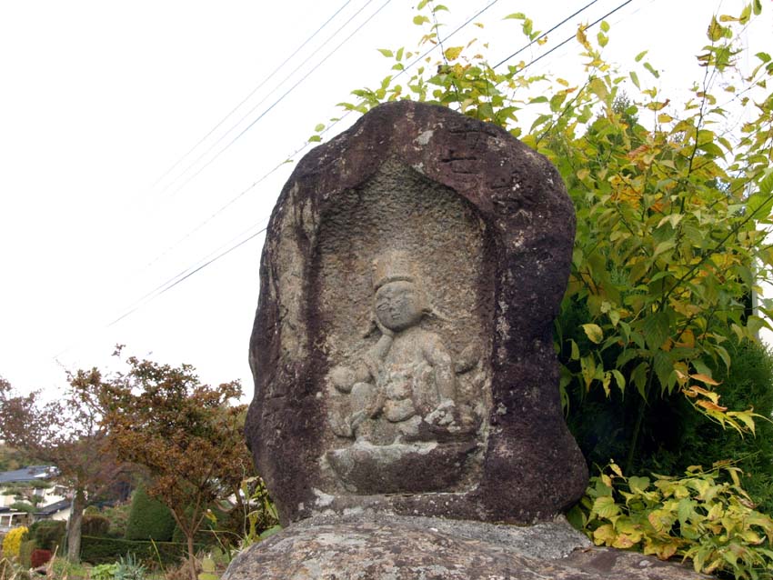 棒道の観音さま-2　　　　　　　　　山梨県・北杜市・甲斐小泉_d0149245_22404742.jpg