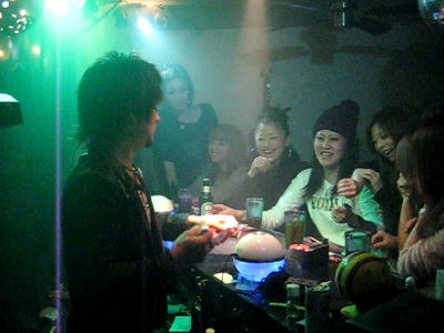 TX「このへんトラベラー」に出演しました!!_d0041957_31059.jpg