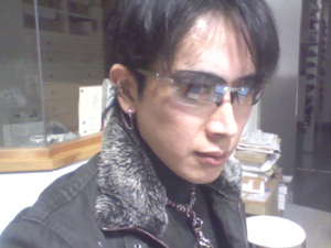 テニスにおける調光レンズの有効性について_c0003493_8571132.jpg