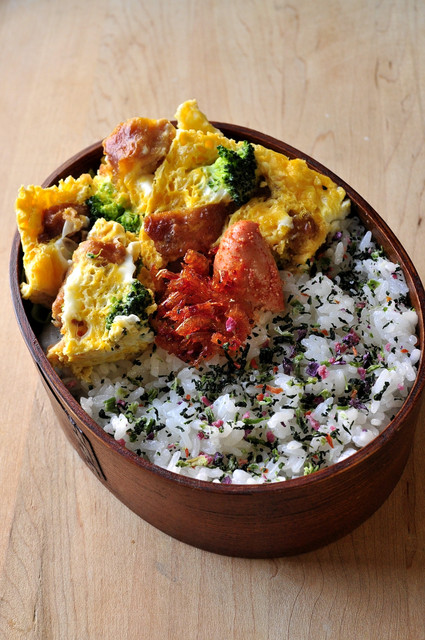 親子丼?だよね弁当_b0171098_895352.jpg