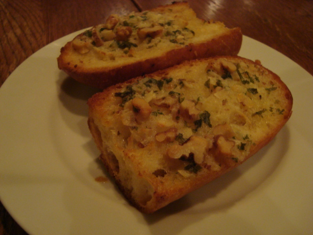 西荻窪「bistro Feve ビストロ フェーヴ」へ行く。_f0232060_23314098.jpg